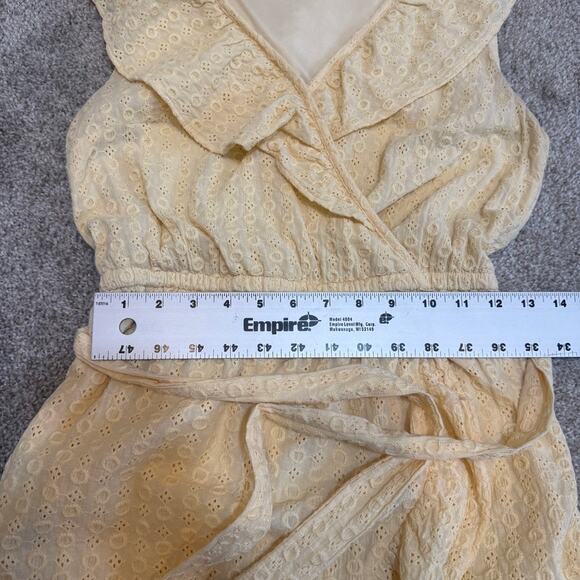 LC Lauren Conrad small eyelet faux wrap ruffle belted dress D4 2411 - Picture 5 of 12